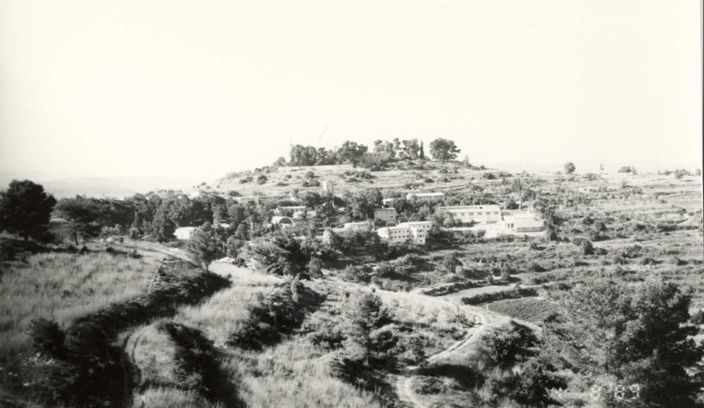The youth village Kiriat Yearim at its beginning